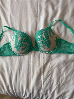 Victoria's Secret Nude and Teal Lace Push-Up Bra